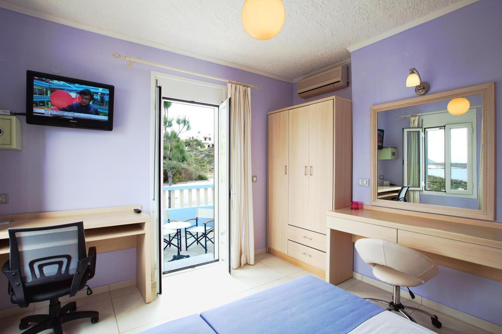 Giorgi'S Blue Apartments Kalathas Habitación foto