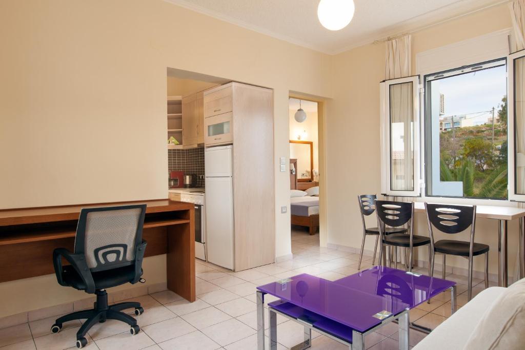 Giorgi'S Blue Apartments Kalathas Habitación foto
