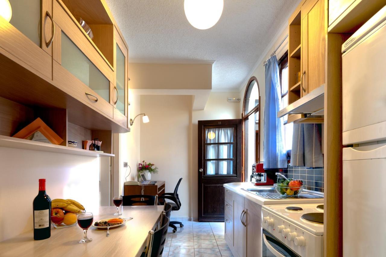 Giorgi'S Blue Apartments Kalathas Habitación foto
