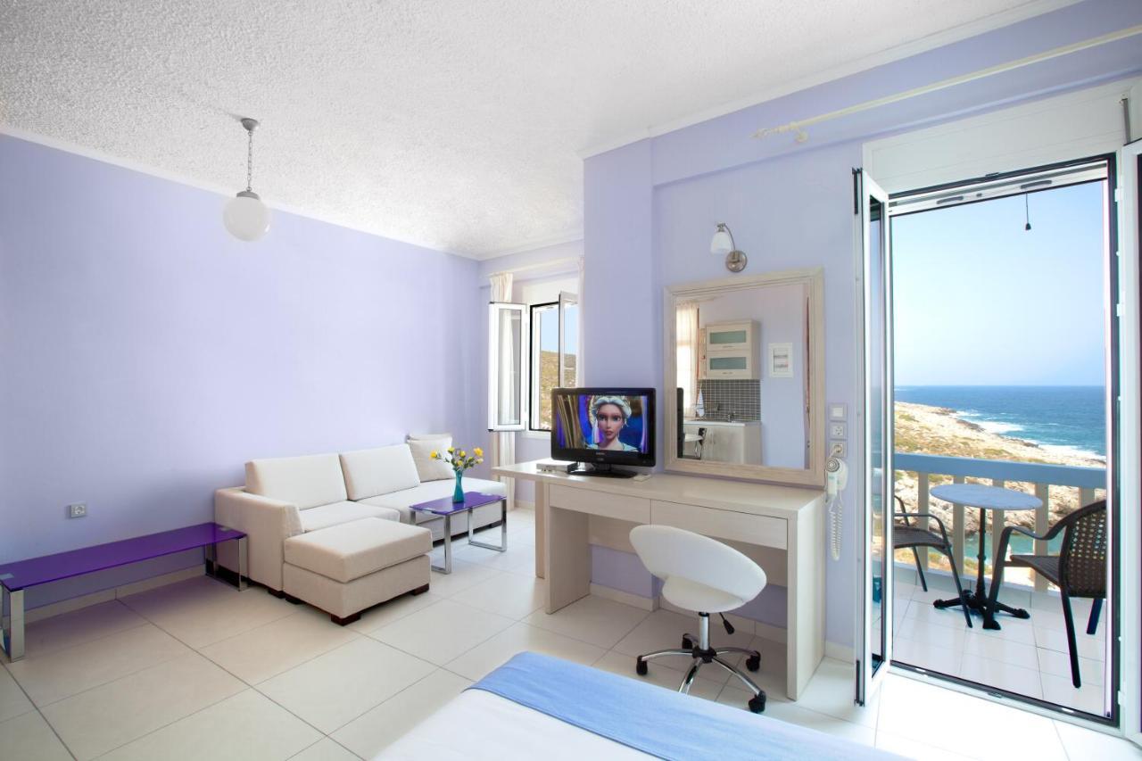 Giorgi'S Blue Apartments Kalathas Habitación foto